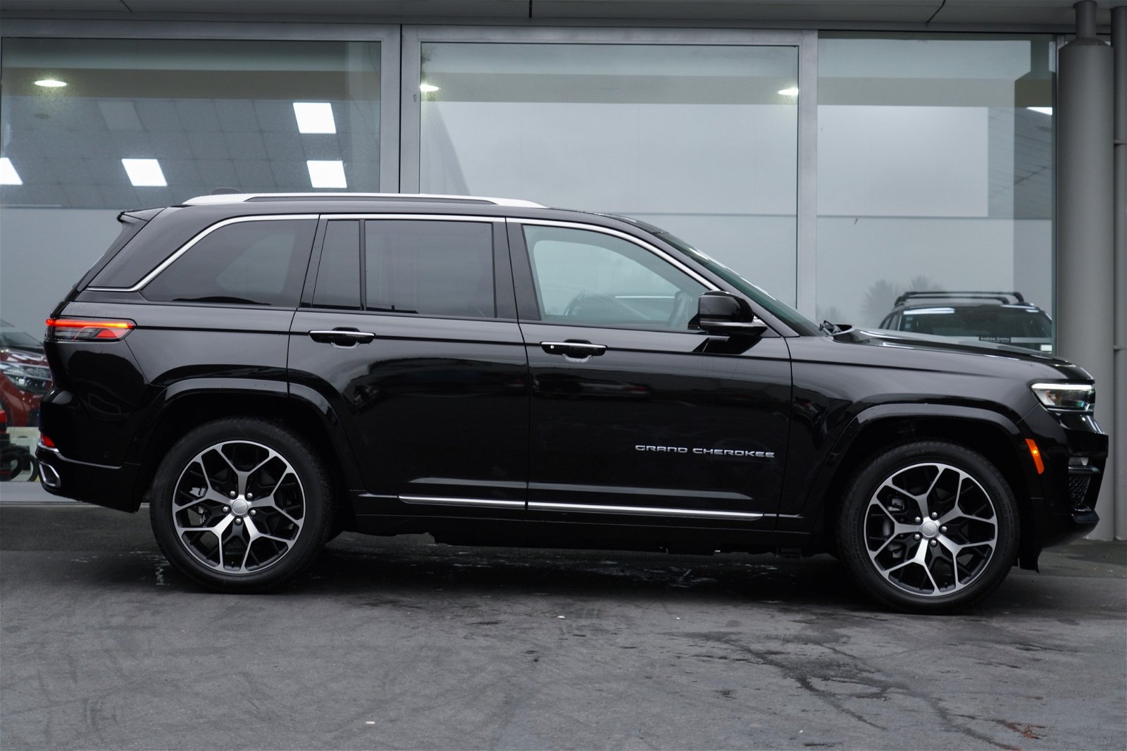 2024 Jeep Grand Cherokee Summit 4xe 2.0T 8A 5Dr Wagon