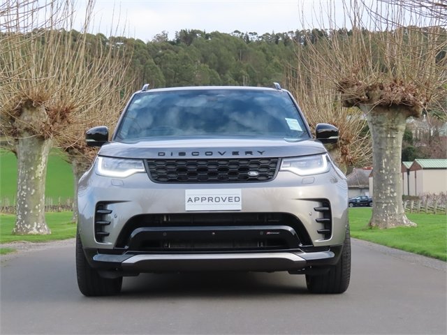 2023 Land Rover Discovery D250 R-Dynamic S