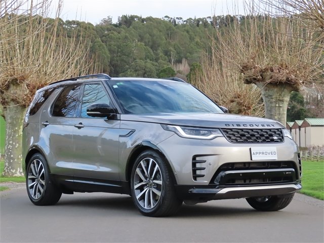 2023 Land Rover Discovery D250 R-Dynamic S