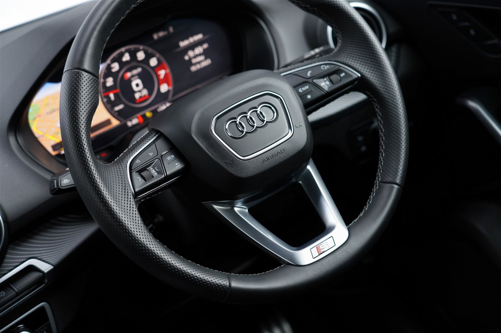 2021 Audi SQ2 2.0PT/4WD/7AT