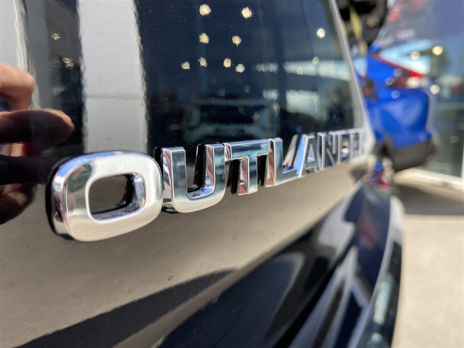 2023 Mitsubishi Outlander LS 2.5P 4WD CVT