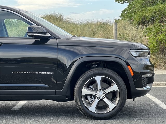 2023 Jeep Grand Cherokee Limited 5-Seat 3.6P