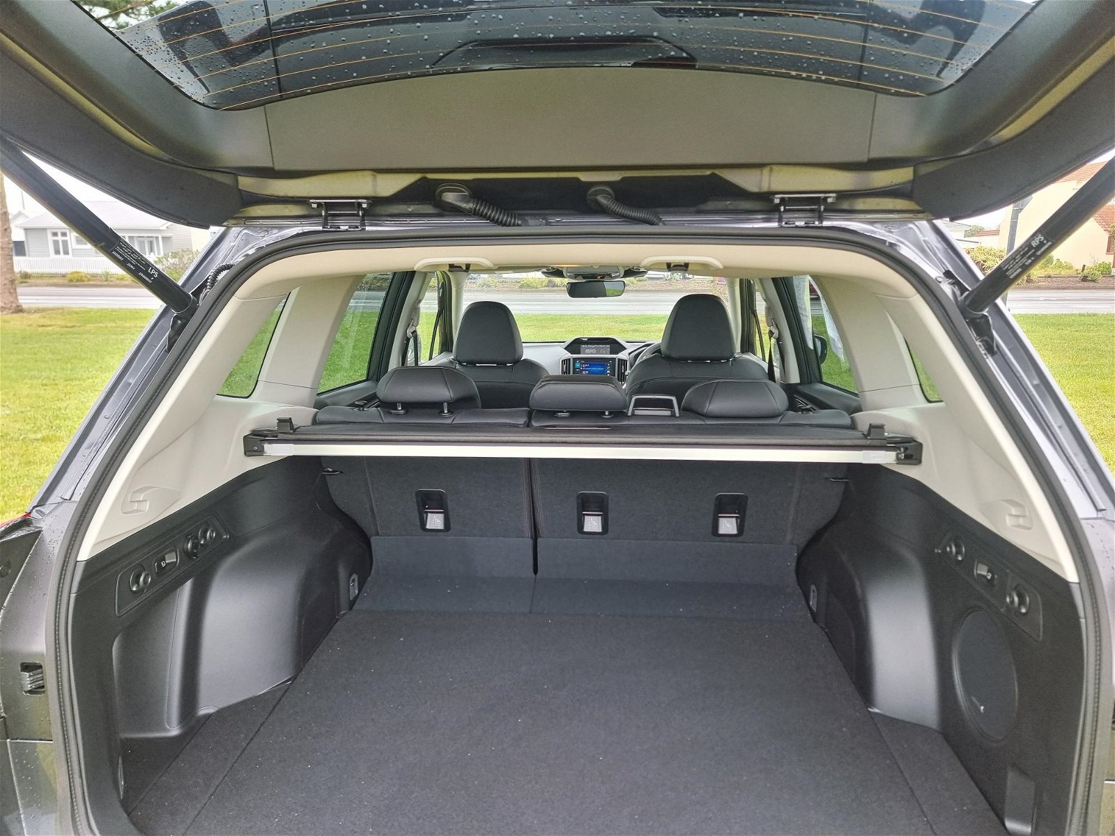 2023 Subaru Forester Hybrid Premium 2.0Pm