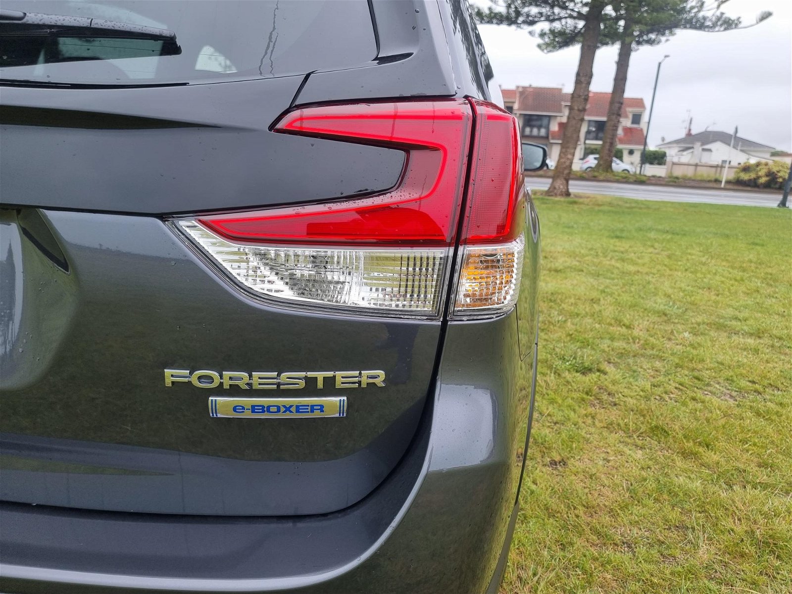 2023 Subaru Forester Hybrid Premium 2.0Pm