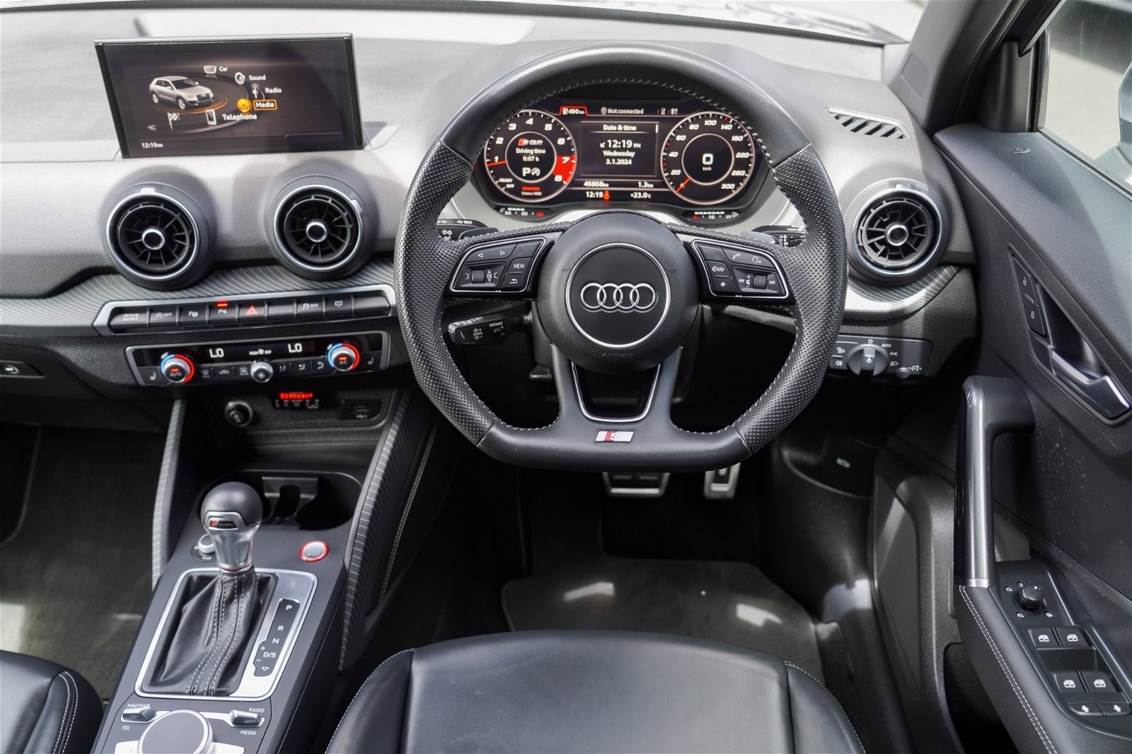 2020 Audi SQ2 2.0PT/4WD/7AT ST