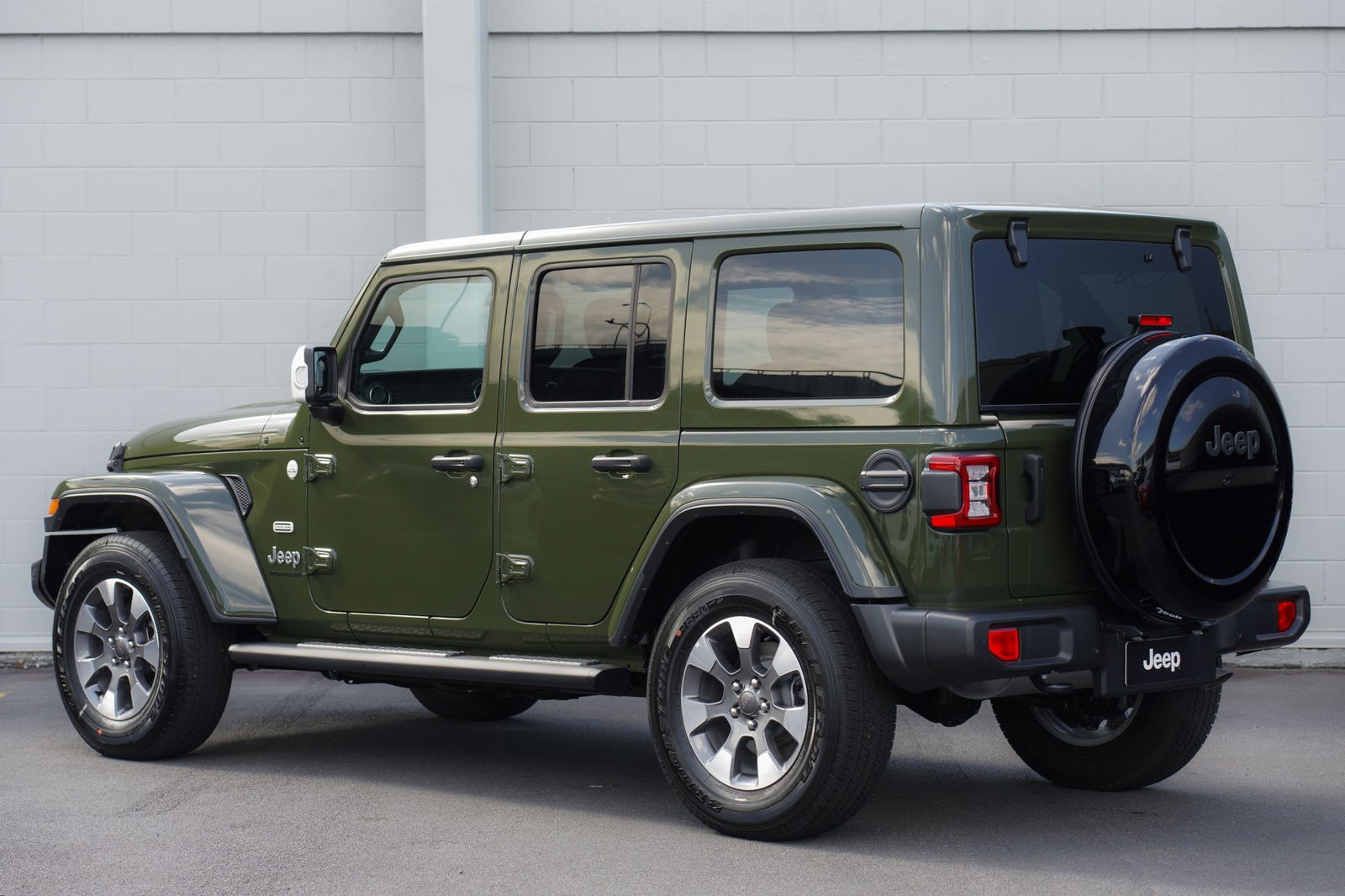 2024 Jeep Wrangler Overland 3.6P 4WD 8A 5Dr Wagon $95,990 - Andrew ...