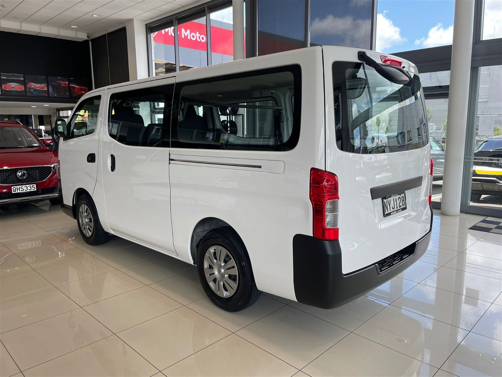 2021 Nissan NV350 Caravan