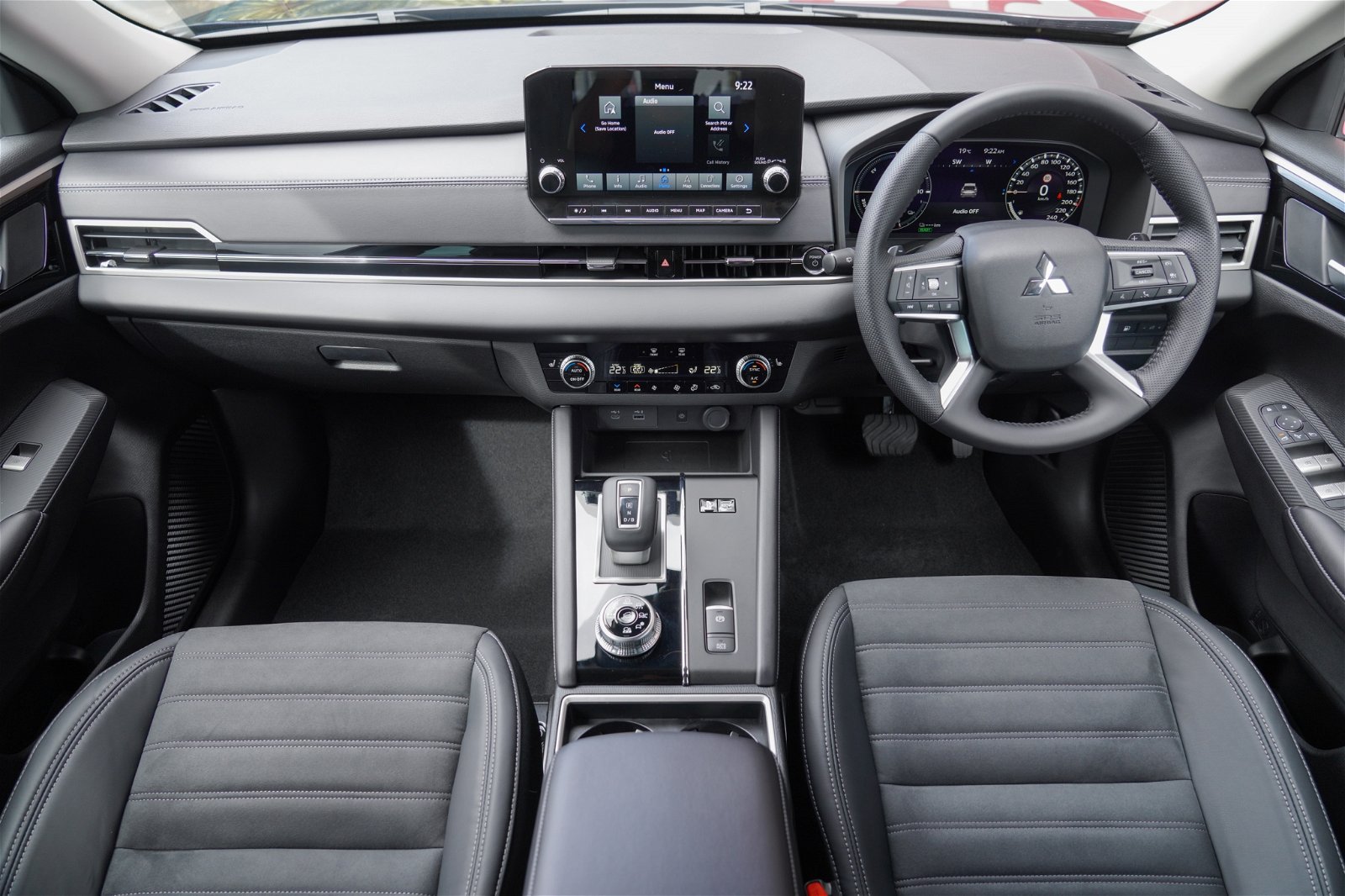 2024 Mitsubishi Outlander XLS PHEV 4WD SUV - UP TO 84KM RANGE