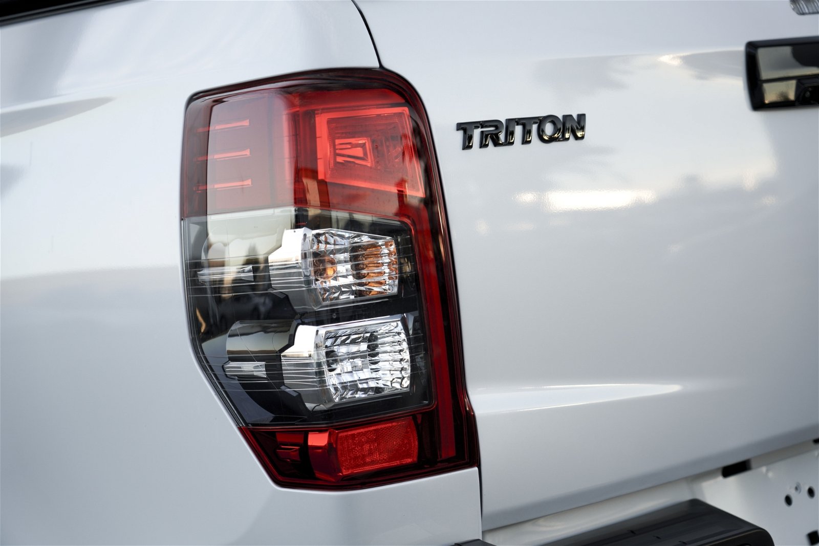 2024 Mitsubishi Triton GSR 4WD 2.4 DIESEL TURBO UTE