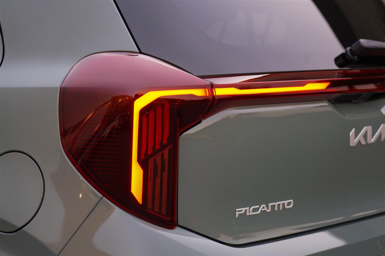 2024 Kia Picanto GT-Line Auto