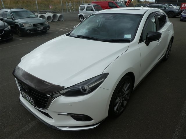 2018 Mazda 3 SP25 Limited 2.5L 6AT Hatch