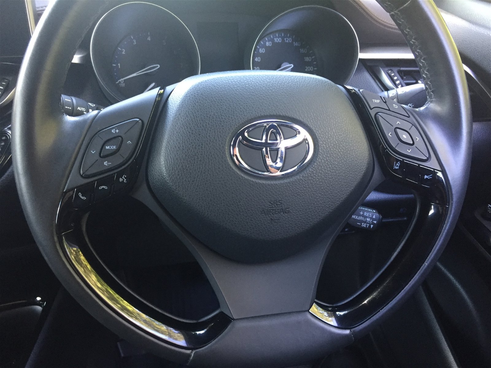 2019 Toyota C-HR LIMITED AWD 1.2L TURBO