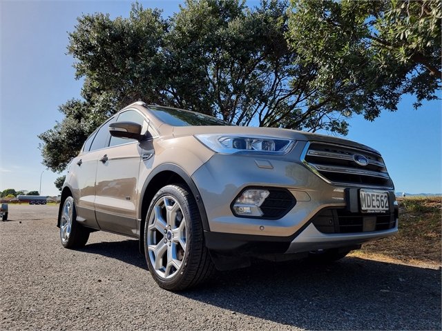 2019 Ford Escape TITANIUM 2.0 4WD