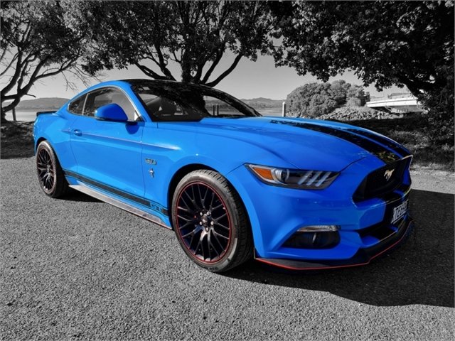 2017 Ford Mustang GT FASTBACK 5.0
