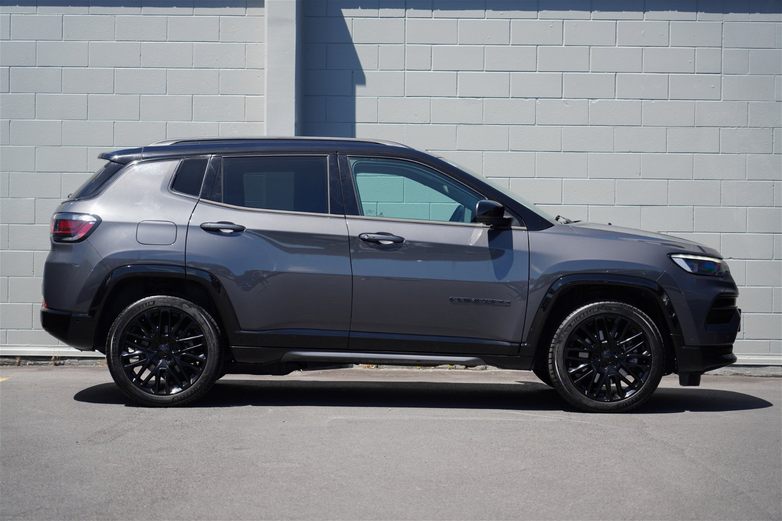 2023 Jeep Compass S Model 4xE PHEV