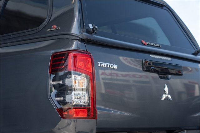 2022 Mitsubishi Triton GLSB  4WD 6AT 2.4D