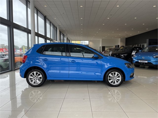 2015 Volkswagen Polo Tsi 66Kw Cl 1.2P/7At