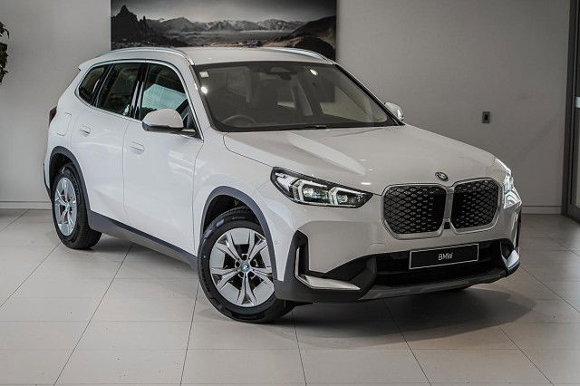 2024 BMW iX1 eDRIVE20 X Line