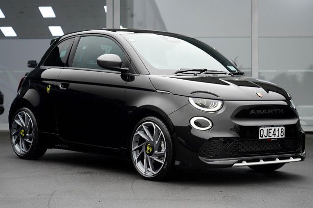 2024 Fiat Abarth 500E