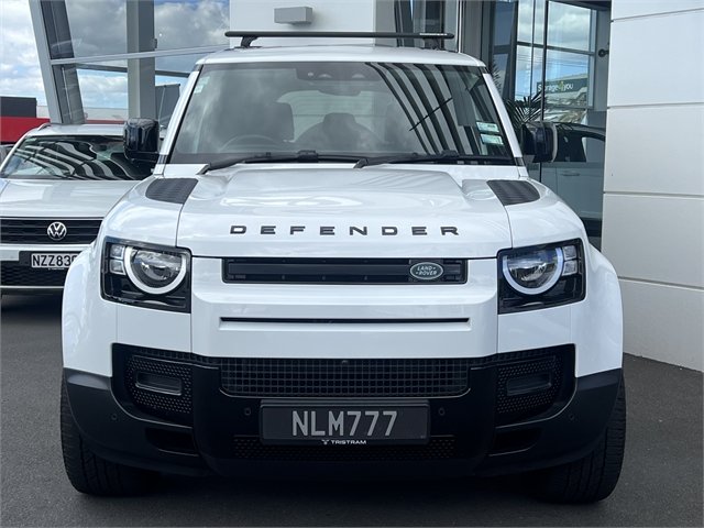 2021 Land Rover Defender Urban Pack, roof racks