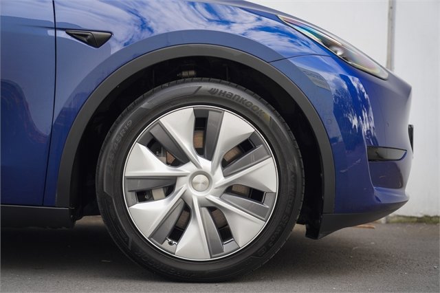 2022 Tesla Model Y Rear Wheel Drive 60K