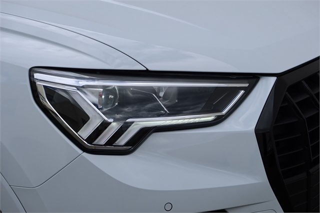2024 Audi Q3 35 TFSI Advanced
