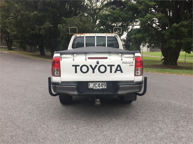 2018 Toyota Hilux SR 4x4 D/C W/S 2.8L AUTO