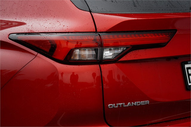 2024 Mitsubishi Outlander 2.5 PETROL VRX 2WD 7 SEAT SUV