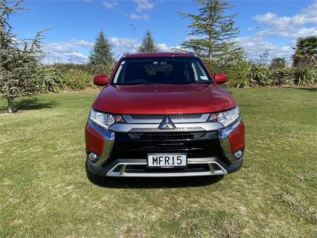 2019 Mitsubishi Outlander 2.4 4WD NZ New 7 Seater
