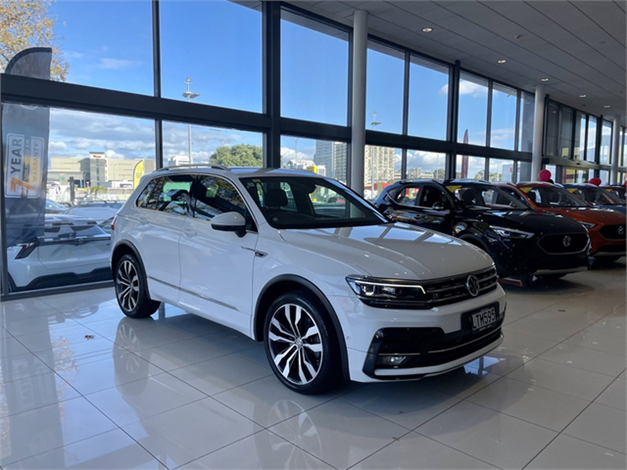 2018 Volkswagen Tiguan Tsi R-Line 4Motion/4WD
