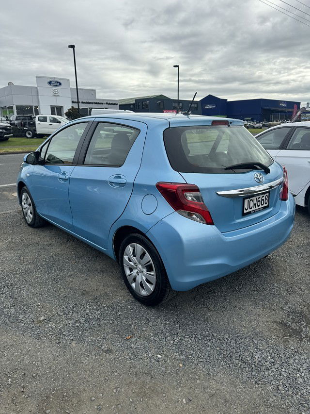 2015 Toyota Yaris GX