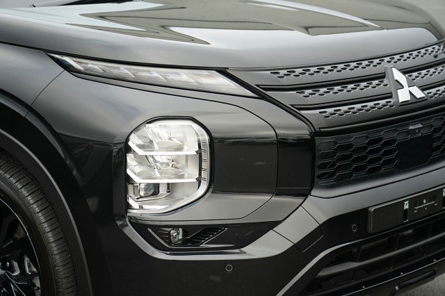 2025 Mitsubishi Outlander 2.5P EXCEED 2WD