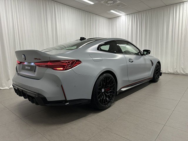 2025 BMW M4 CSL - Carbon Bucket Seats