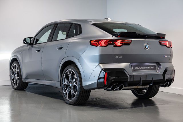 2024 BMW X2 M35i xDrive M Sport + Innovations