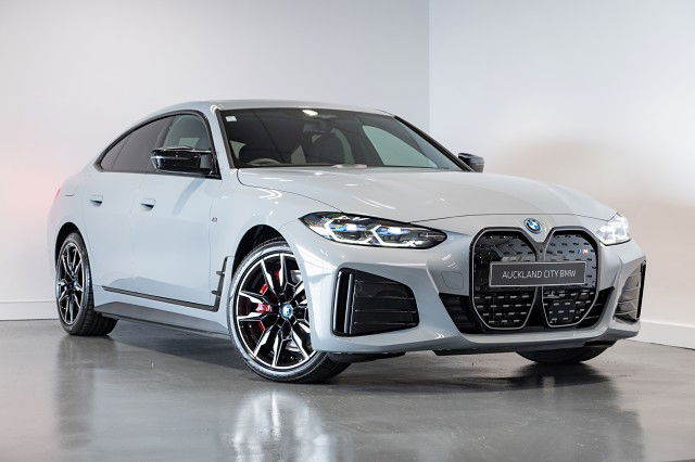 2025 BMW i4 M50 M Performance