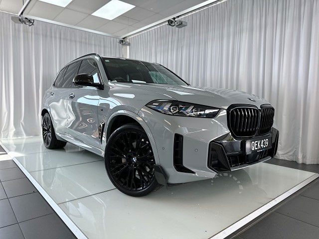 2023 BMW X5 XDRIVE30D M Sport Executive Innovation