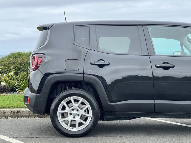 2023 Jeep Renegade Limited Phev
