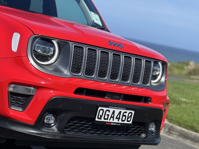 2023 Jeep Renegade Limited Phev