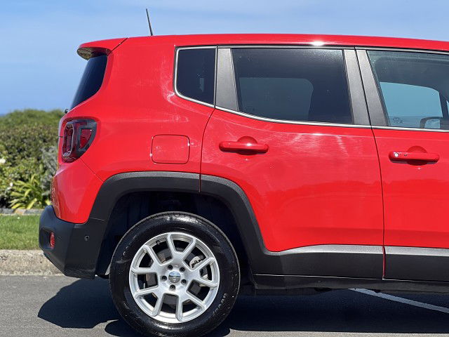 2023 Jeep Renegade Limited Phev