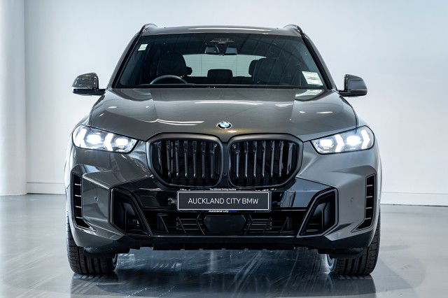 2024 BMW X5 xDrive40D MSport Pro + Innovations Package