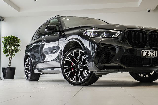 2022 BMW X5 M Competition