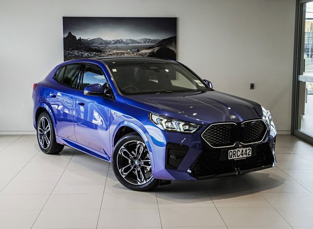 2024 BMW iX2 eDrive20 M-Sport