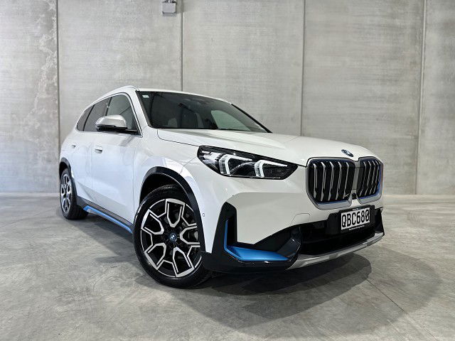 2023 BMW iX1 xDrive30