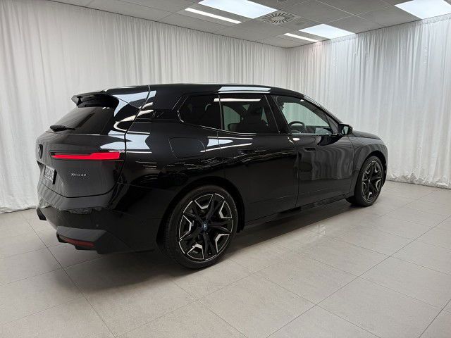 2024 BMW iX BMWi vehicles 22CF 50 xDrive SE
