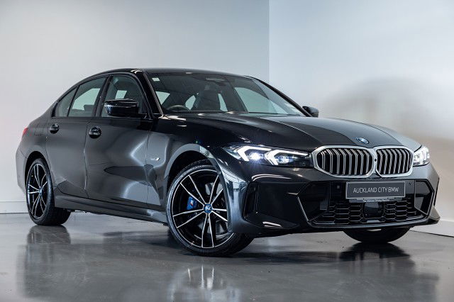 2024 BMW 330e M Sport Sedan PHEV