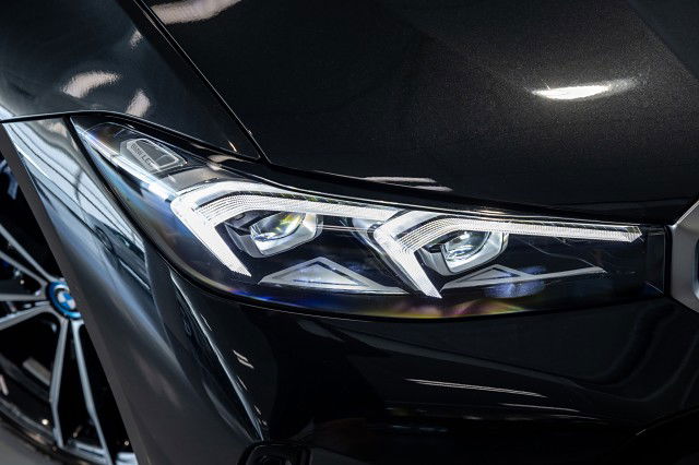 2024 BMW 330e M Sport Sedan PHEV