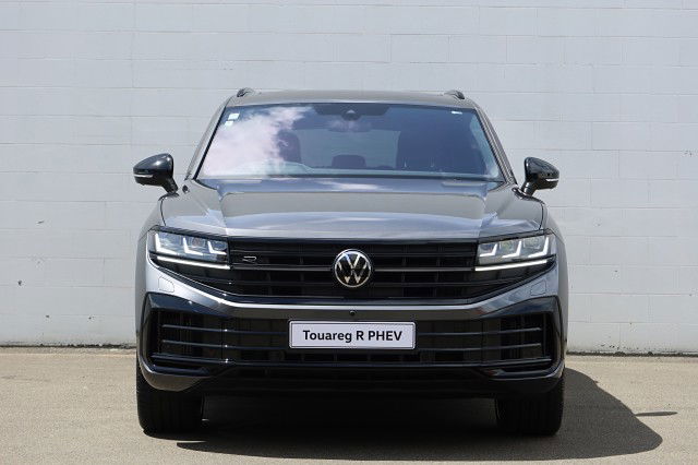 2025 Volkswagen Touareg R Phev