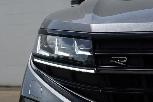 2025 Volkswagen Touareg R Phev