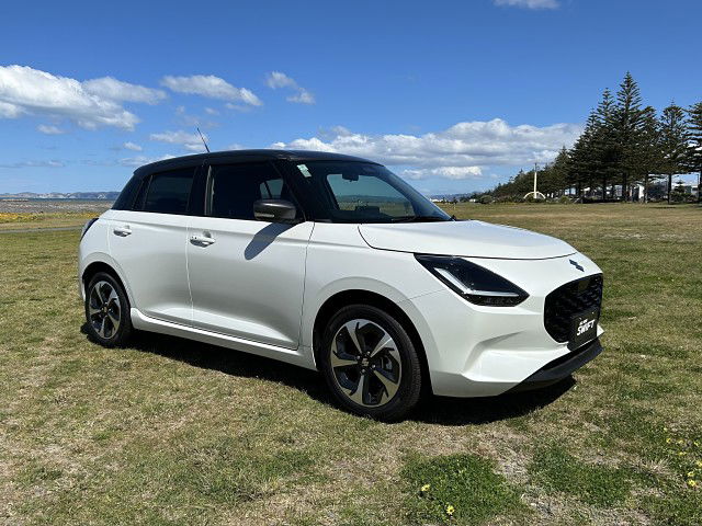2025 Suzuki Swift RSC