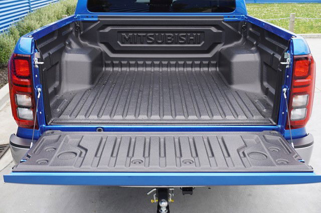 2024 Mitsubishi Triton GLX-R 4WD 6-sp auto